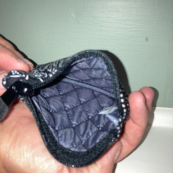 Vera Bradley Cosmetic Travel Bags 3 piece set quilted black and white - Picture 9 of 9